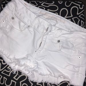 american eagle white shorts